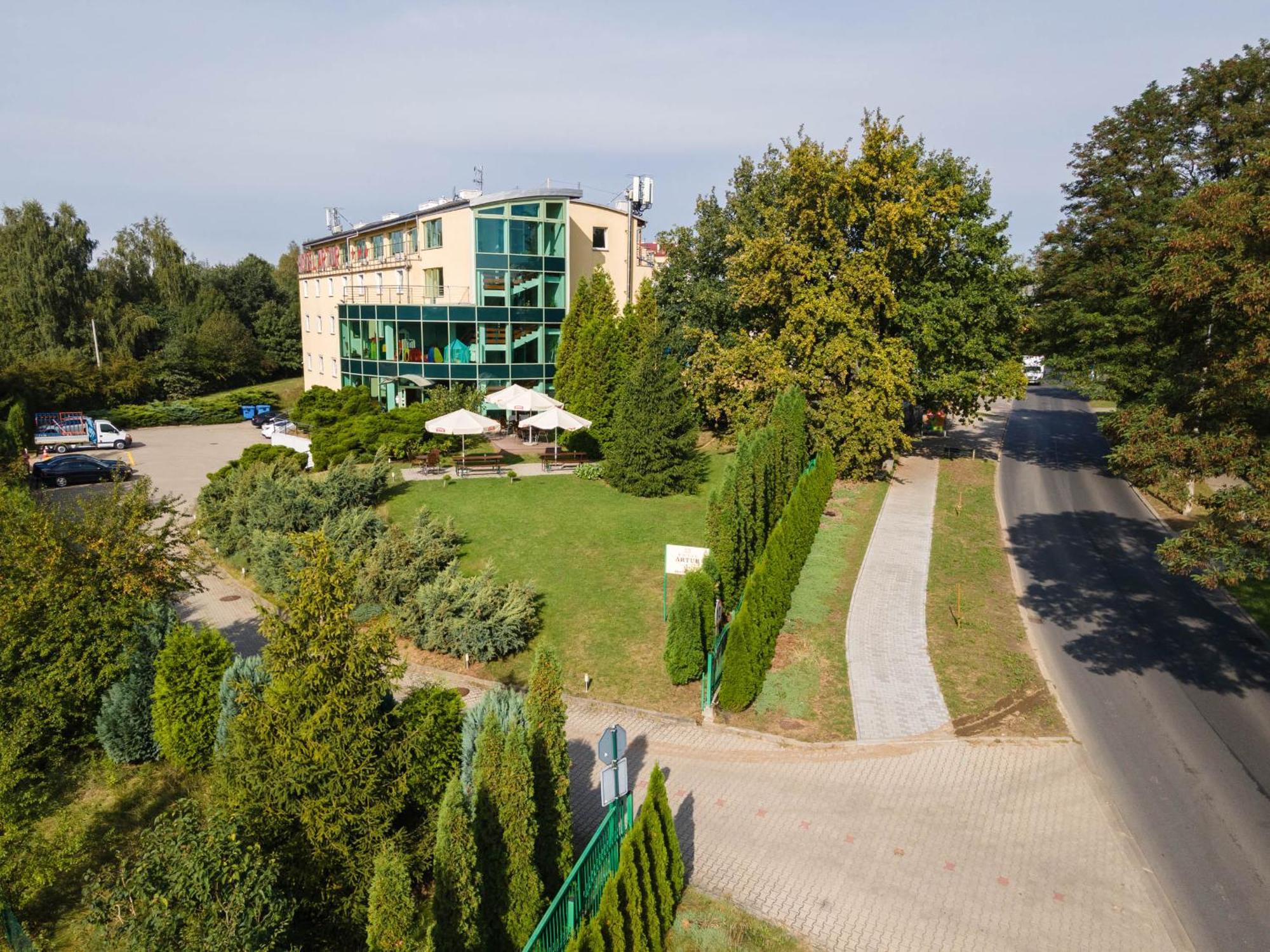 Hotel Artur Красков Екстериор снимка